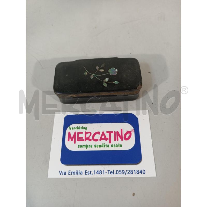 TABACCHIERA CON FIORE MADREPERLA | Mercatino dell'Usato Modena 1