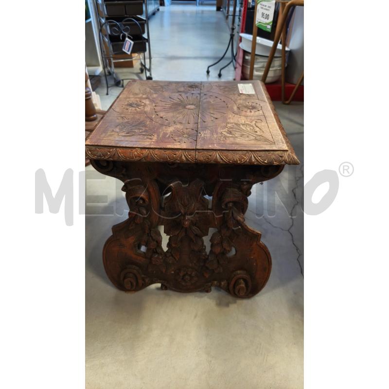 TAVOLINO LEGNO BASSORILIEVI | Mercatino dell'Usato Modena 1