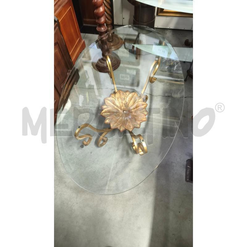 TAVOLO OVALE CRIST. 130X75CM BASE FERRO BATTUTO DORATO | Mercatino dell'Usato Modena 1
