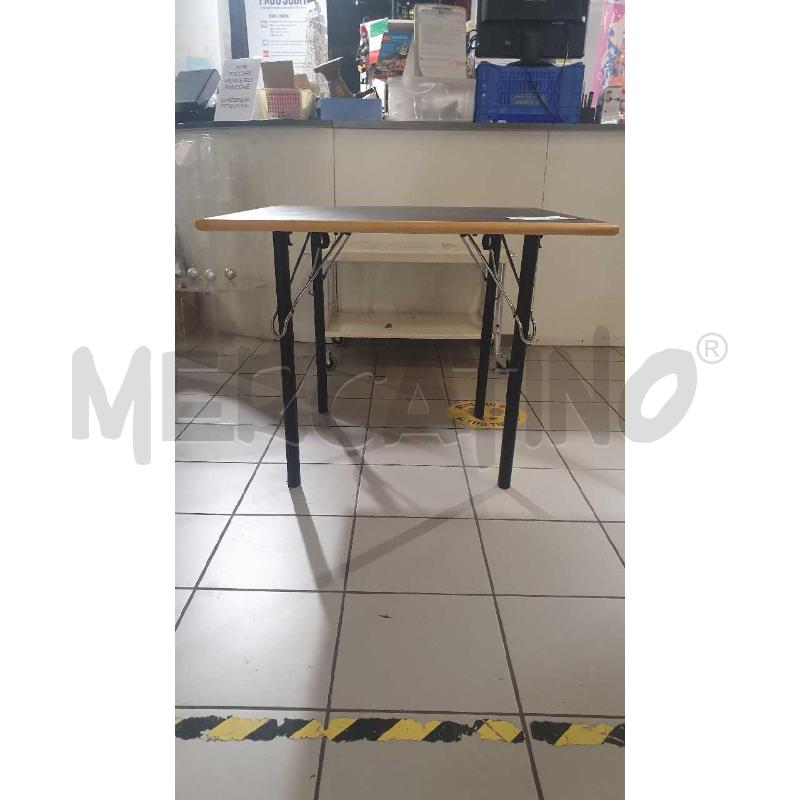TAVOLO QUADRATO RICHIUDIBILE 90CM | Mercatino dell'Usato Modena 2