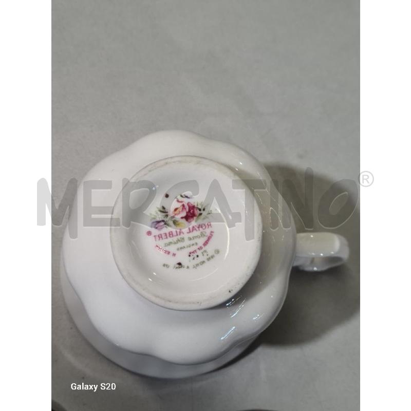 TAZZA PRCLL ROYAL ALBERT APRIL CON CUCCHIAINO SILVER PLATED | Mercatino dell'Usato Modena 2