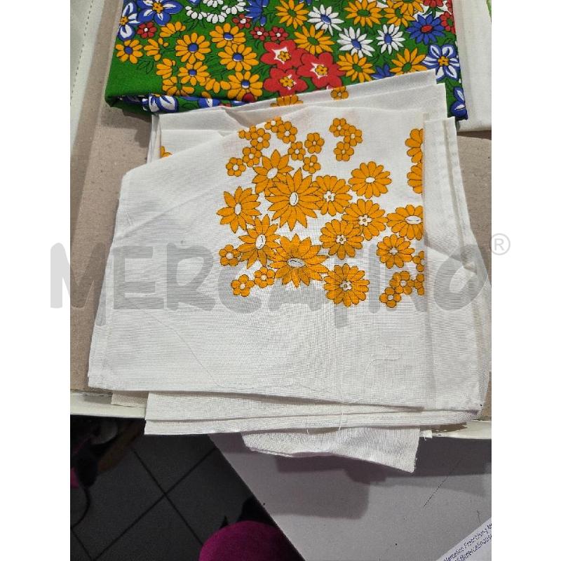 TOVAGLIA TONDA 8 TOV. FIORI MULTIC 180CM DIAM | Mercatino dell'Usato Modena 2