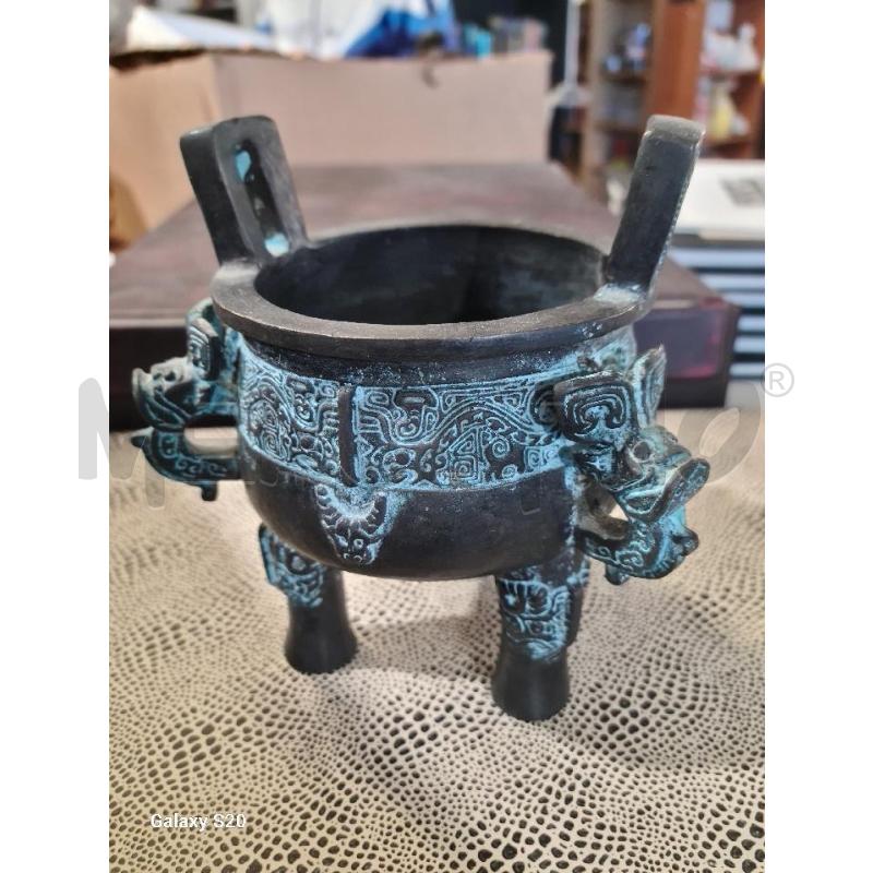 TREPPIEDI DECORATIVO 15X14CM | Mercatino dell'Usato Modena 1