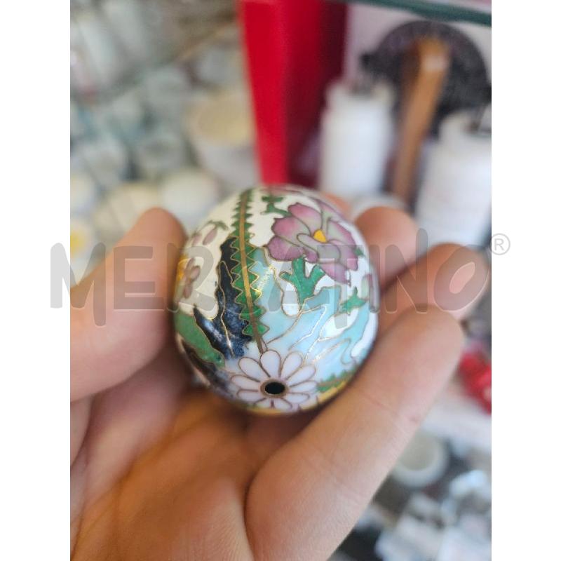 UOVO CLOISONNE BIANCO FIORI MET. | Mercatino dell'Usato Modena 2