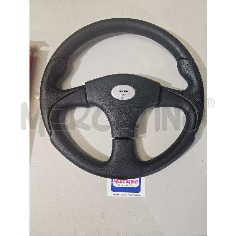 VOLANTE MOMO D36 CON SCATOLA 38X38CM 1997 KBA 70101 | Mercatino dell'Usato Modena 1
