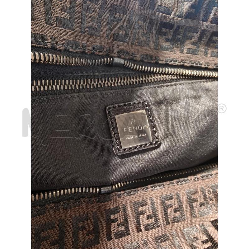 BORSONE PELLE FENDI  | Mercatino dell'Usato Carrara 2