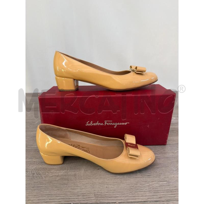 SCARPE DONNA FERRAGAMO LUCIDO BEIGE | Mercatino dell'Usato Casoria 1