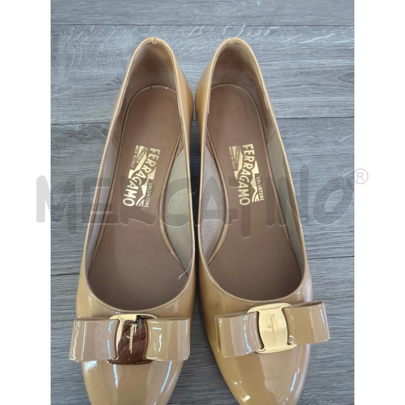 SCARPE DONNA FERRAGAMO LUCIDO BEIGE | Mercatino dell'Usato Casoria 5