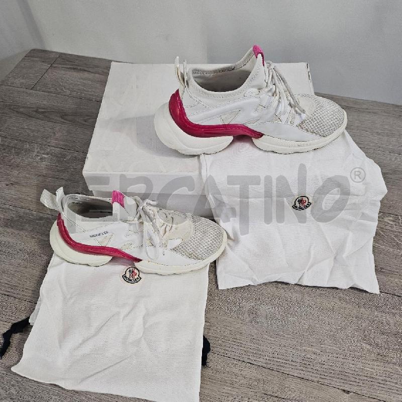 SCARPE DONNA MONCLEAR NERO LACCI | Mercatino dell'Usato Casoria 1