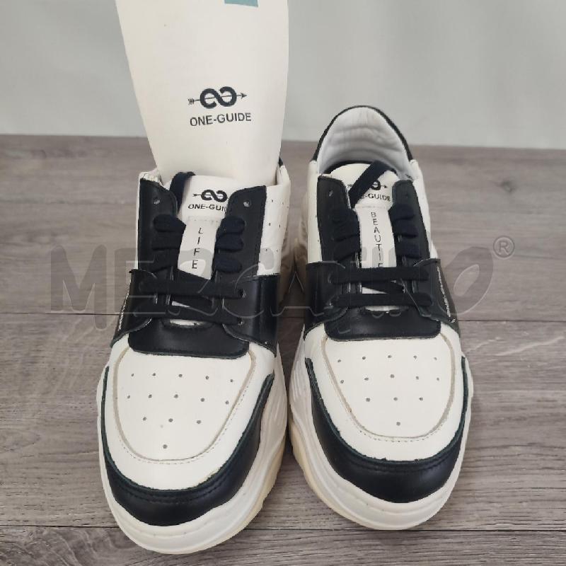 SCARPE DONNA ONE GUIDE LIFE BIANCO NERO | Mercatino dell'Usato Casoria 1
