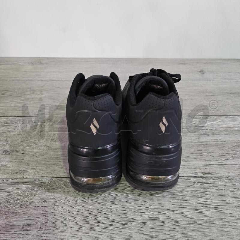 SCARPE DONNA SSKECHERS NERO | Mercatino dell'Usato Casoria 3
