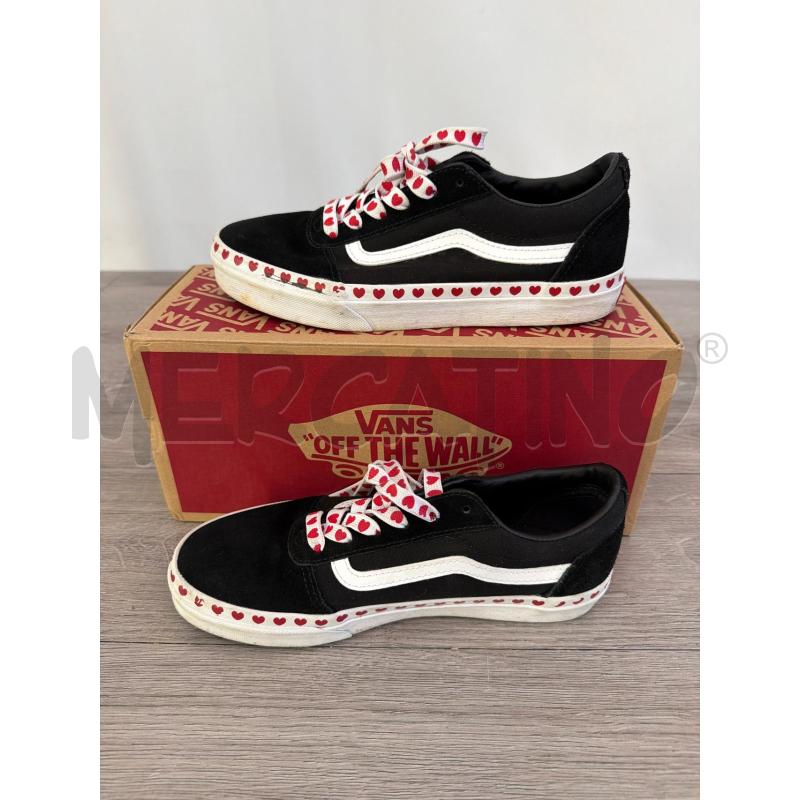 SCARPE DONNA VANS NERO CUORI | Mercatino dell'Usato Casoria 1