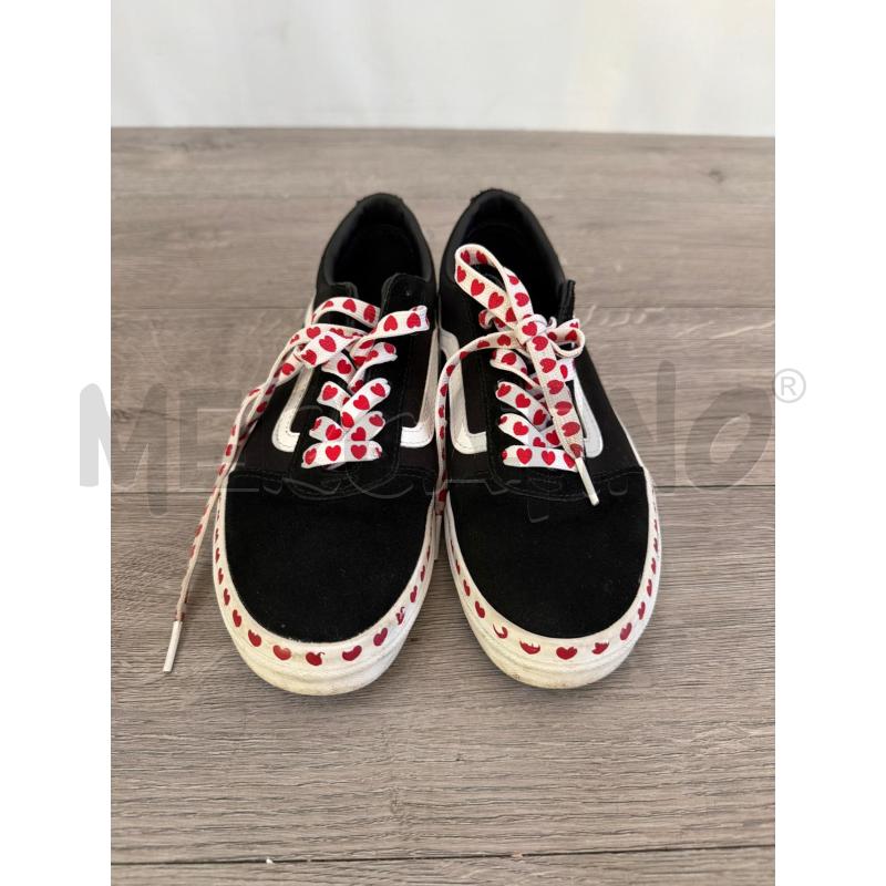 SCARPE DONNA VANS NERO CUORI | Mercatino dell'Usato Casoria 2