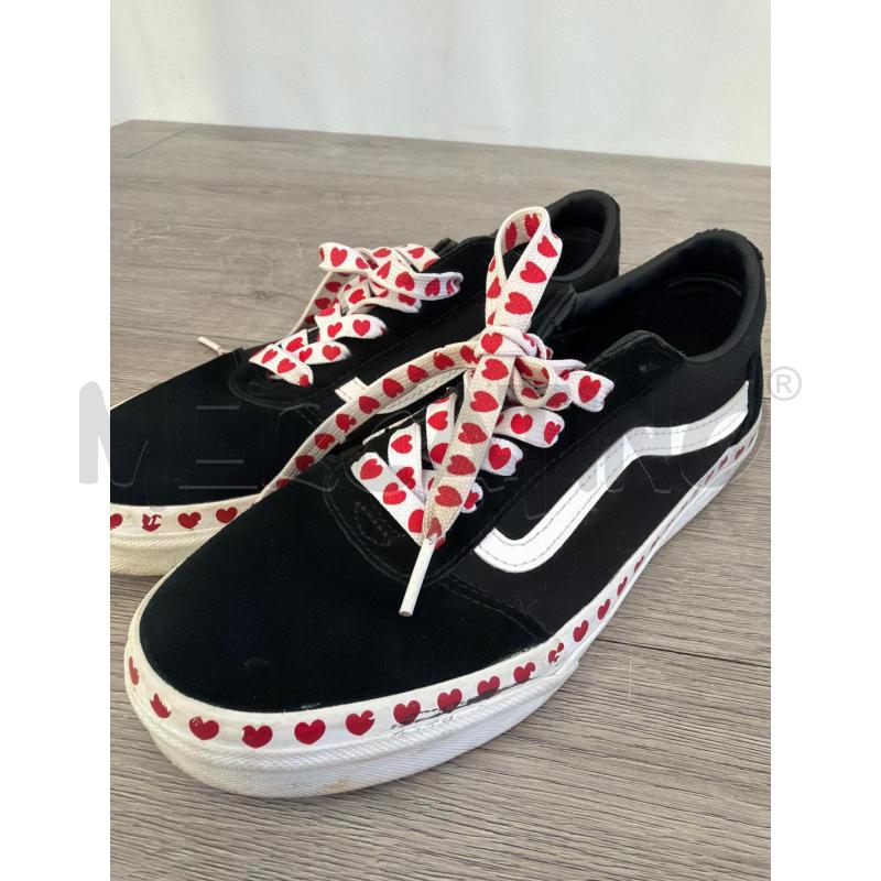 SCARPE DONNA VANS NERO CUORI | Mercatino dell'Usato Casoria 5