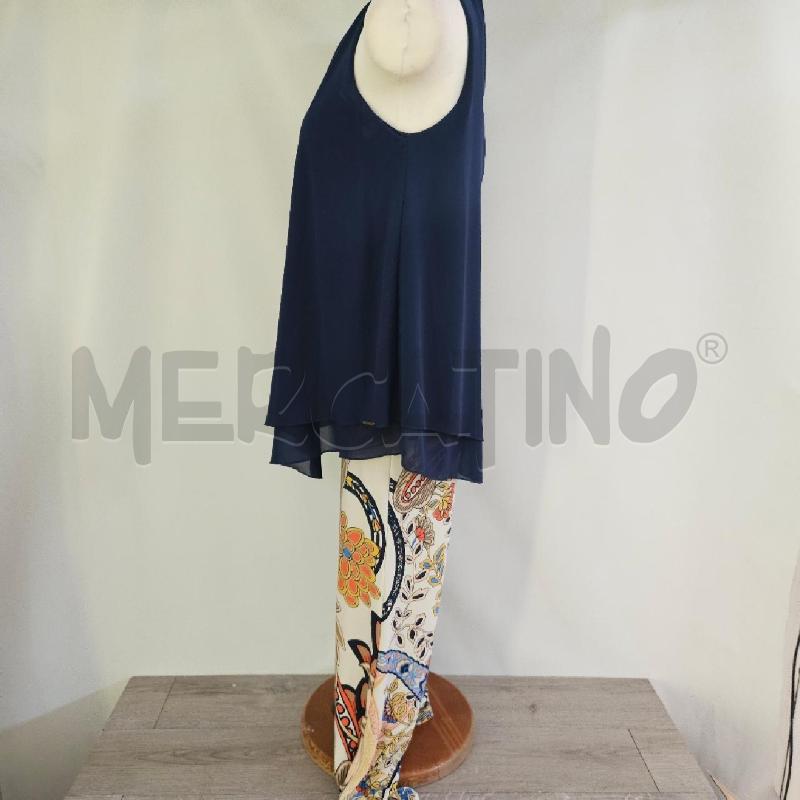 TUTA DONNA OLGA DAMIANI BLU FIORI | Mercatino dell'Usato Casoria 4