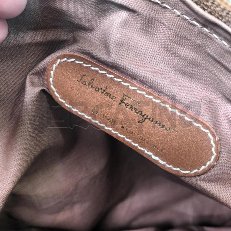 BORSONE PELLE SALVATORE FERRAGAMO BEIGE  | Mercatino dell'Usato Napoli 5