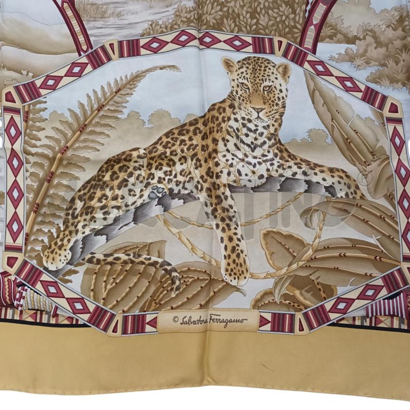 FOULARD SALVATORE FERRAGAMO ANIMALI FONDO GIALLO | Mercatino dell'Usato Napoli 2