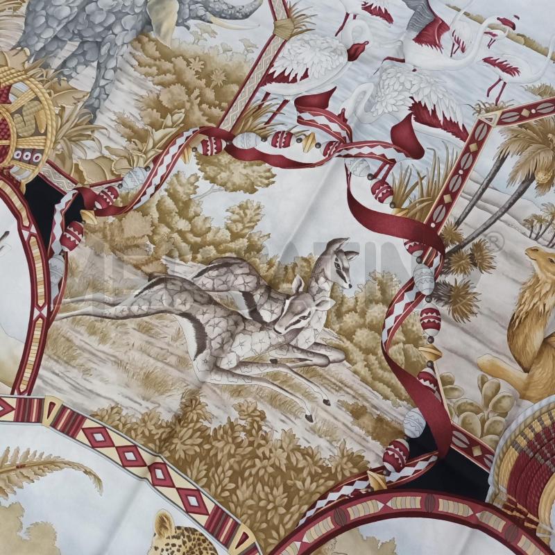 FOULARD SALVATORE FERRAGAMO ANIMALI FONDO GIALLO | Mercatino dell'Usato Napoli 3