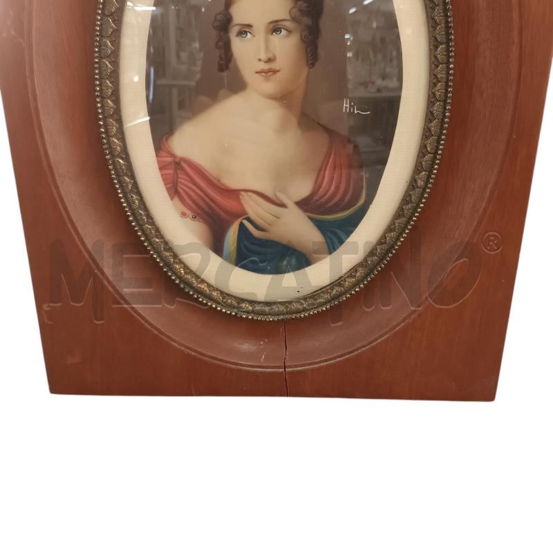 QUADRETTO BUSTO DONNA OVALE CORNICE LEGNO | Mercatino dell'Usato Napoli 3