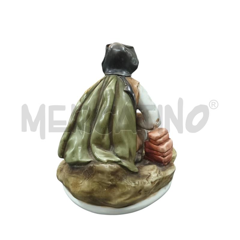 STATUA UOMO CON FISARMONICA | Mercatino dell'Usato Napoli 3