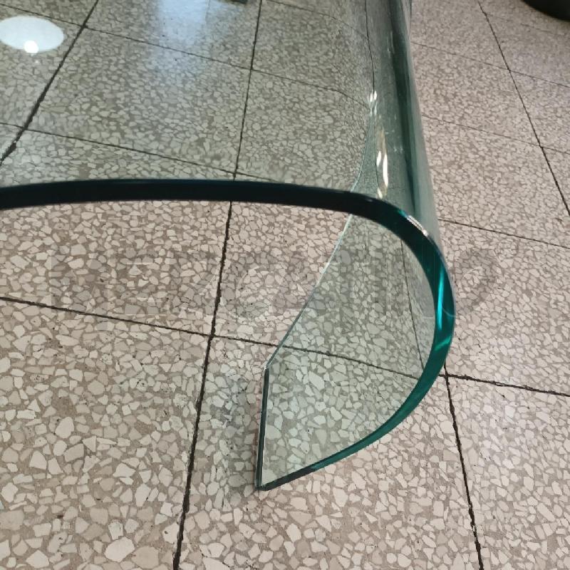 TAVOLINO VETRO CURVO 4 PIEDI | Mercatino dell'Usato Napoli 5
