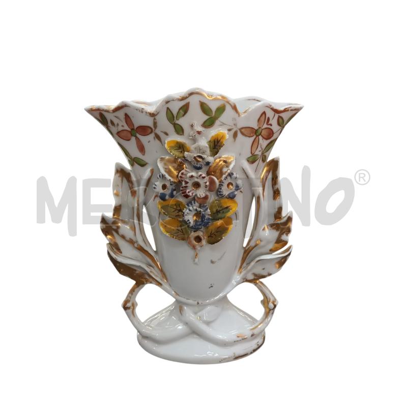 VASO BIANCO MANICI FOGLIE DORATI FIORI RILIEVO | Mercatino dell'Usato Napoli 1