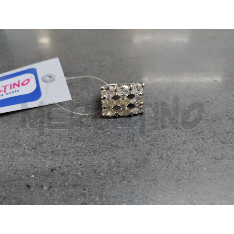 ANELLO DONNA SILVER STRASS QUADRATI | Mercatino dell'Usato Acerra 1
