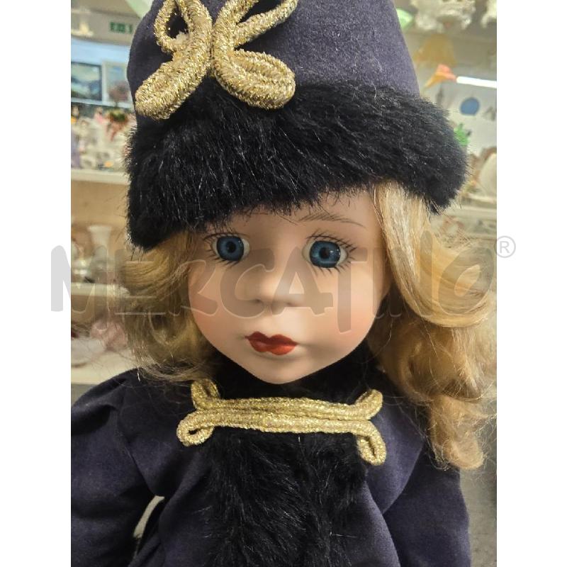 BAMBOLA VESTITO BLU CAPPELLO  | Mercatino dell'Usato Acerra 3