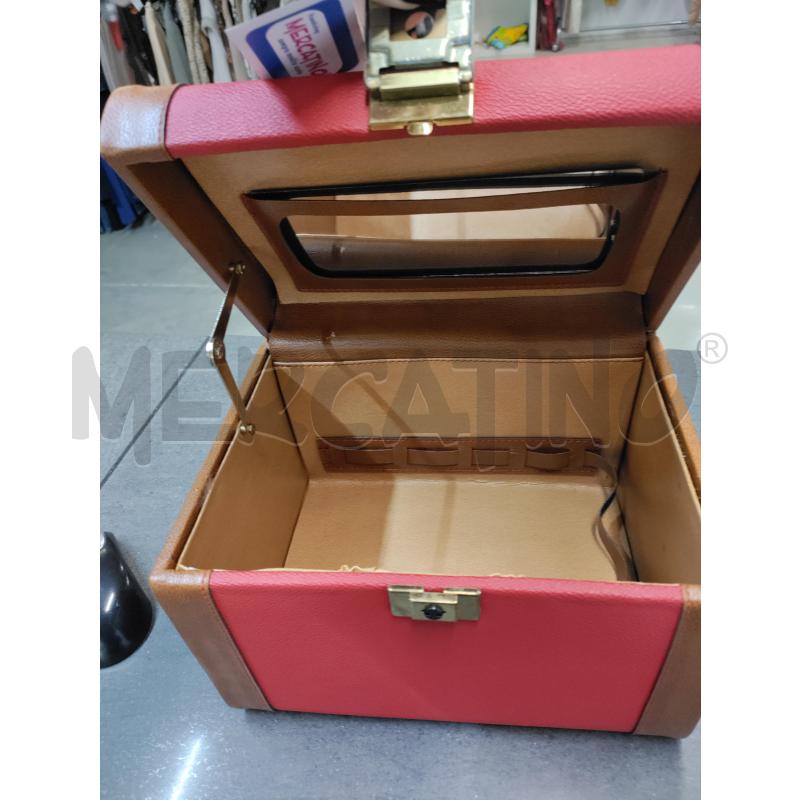 BEAUTY CASE ROSSO MARRONE | Mercatino dell'Usato Acerra 2