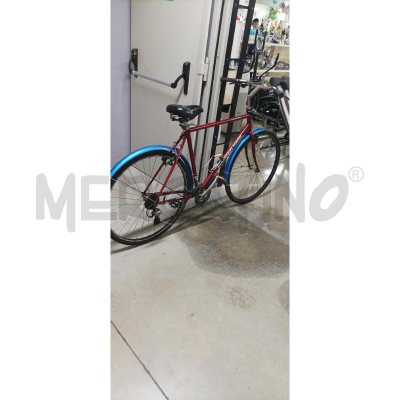 BICICLETTA UOMO ROSSA DIAMOND BACK RUOTA 28  | Mercatino dell'Usato Acerra 1