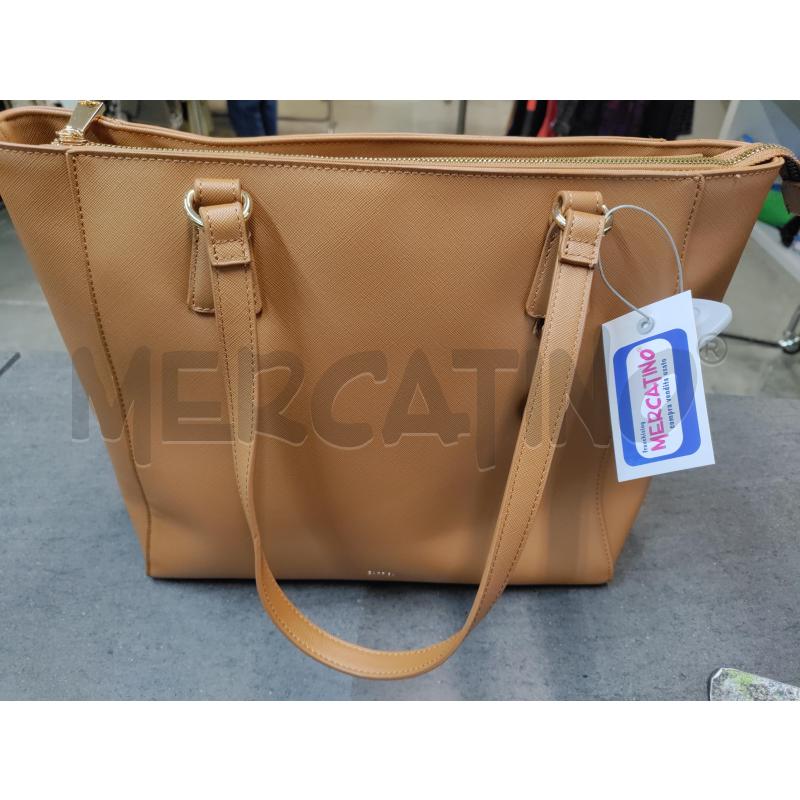 BORSA DONNA CARPISA MARRONE | Mercatino dell'Usato Acerra 1