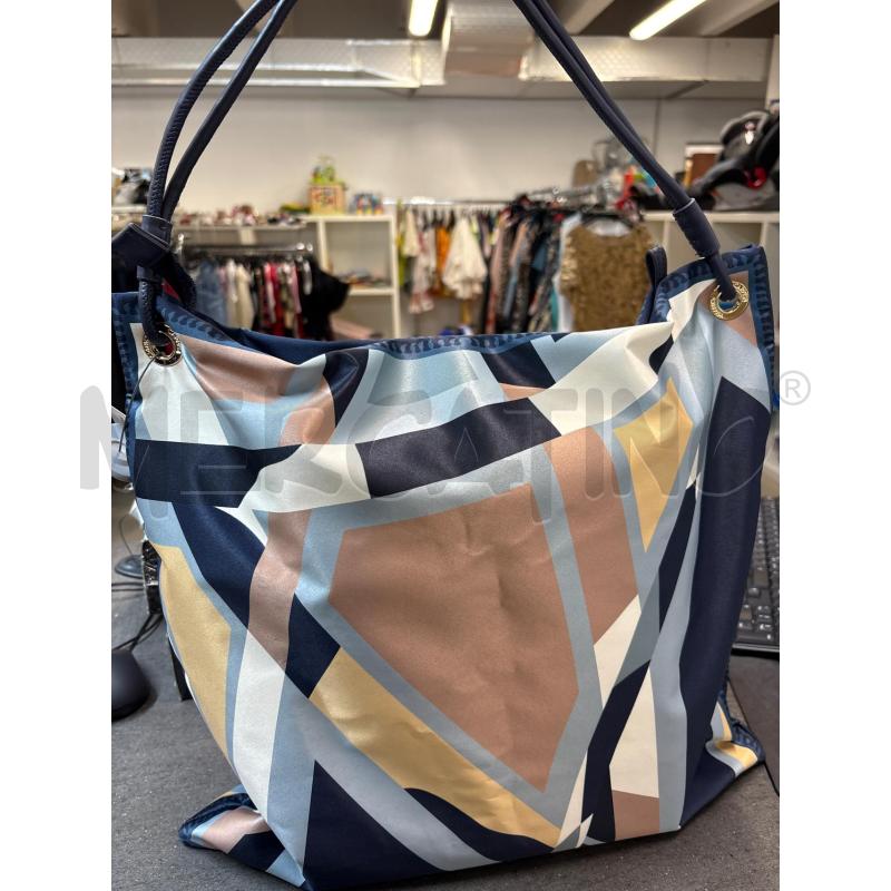 BORSA DONNA CARPISA QUADRATA BLU BEIGE GIALLO | Mercatino dell'Usato Acerra 3