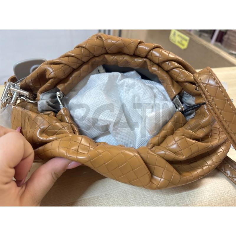 BORSA DONNA MARRONE INTRECCIATO | Mercatino dell'Usato Acerra 2