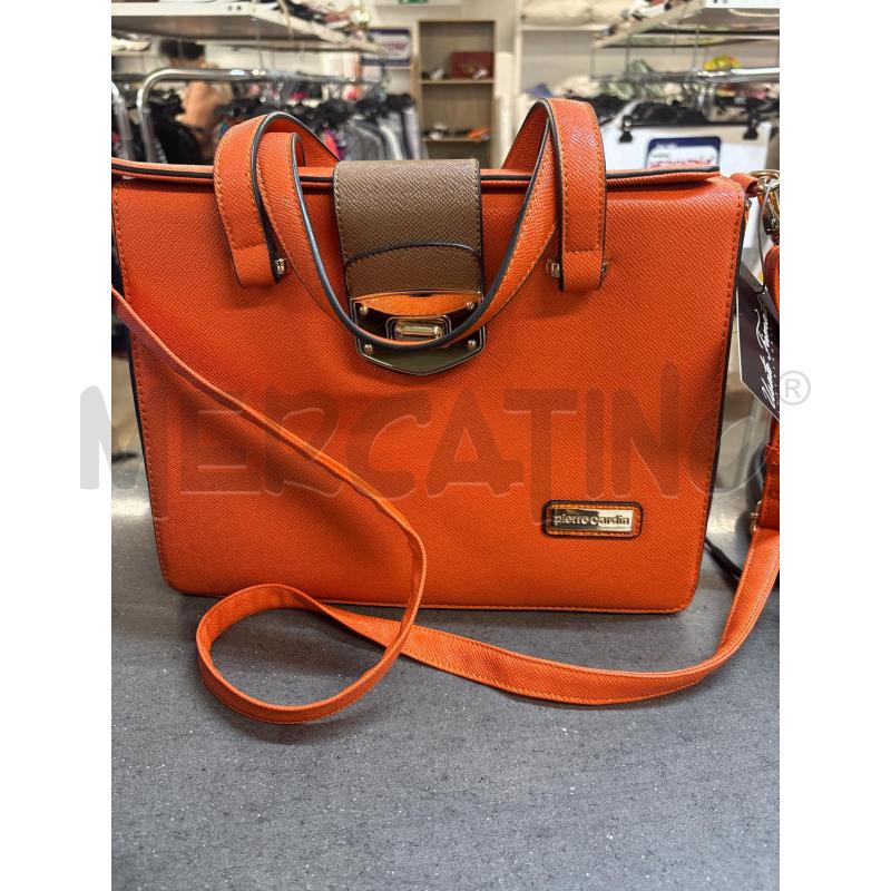 BORSA DONNA PIERRE CARDIN QUADRATA ARANCIONE | Mercatino dell'Usato Acerra 1