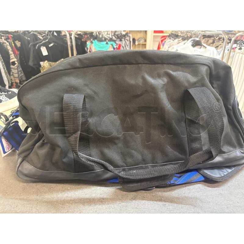 BORSONE ADIDAS NERO BLU | Mercatino dell'Usato Acerra 2