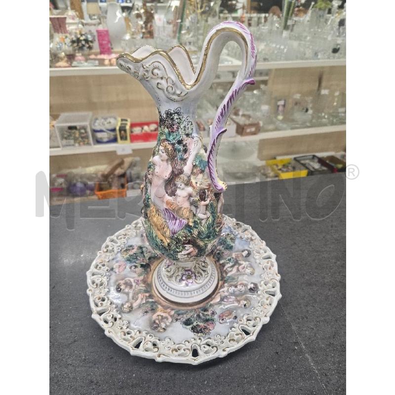 BROCCA CON PIATTO CAPODIMONTE FIGURA ANGELO RILIEVO | Mercatino dell'Usato Acerra 1