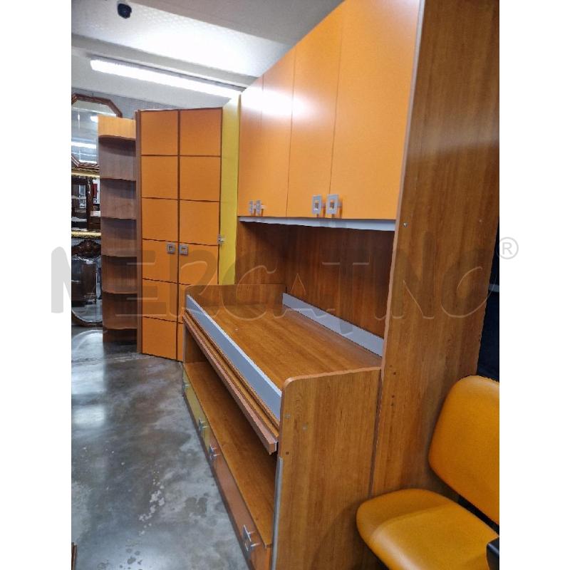 CAMERETTA PONTE CABINA ARANCIONE | Mercatino dell'Usato Acerra 1