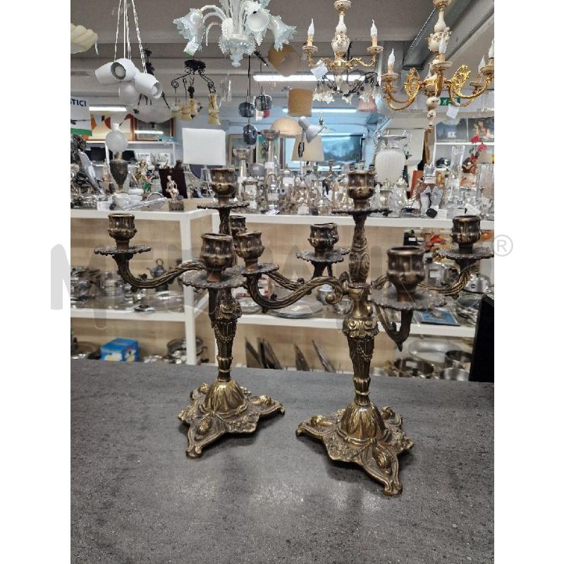 CANDELABRI PZ. 2 DORATI  | Mercatino dell'Usato Acerra 1