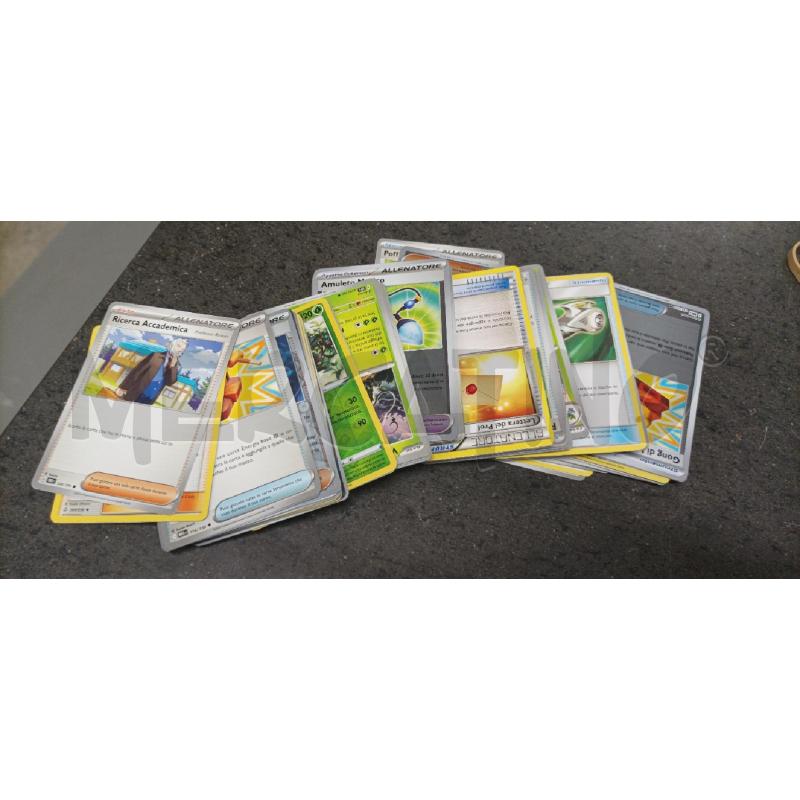 CARTE POKEMON PZ. 100 | Mercatino dell'Usato Acerra 1