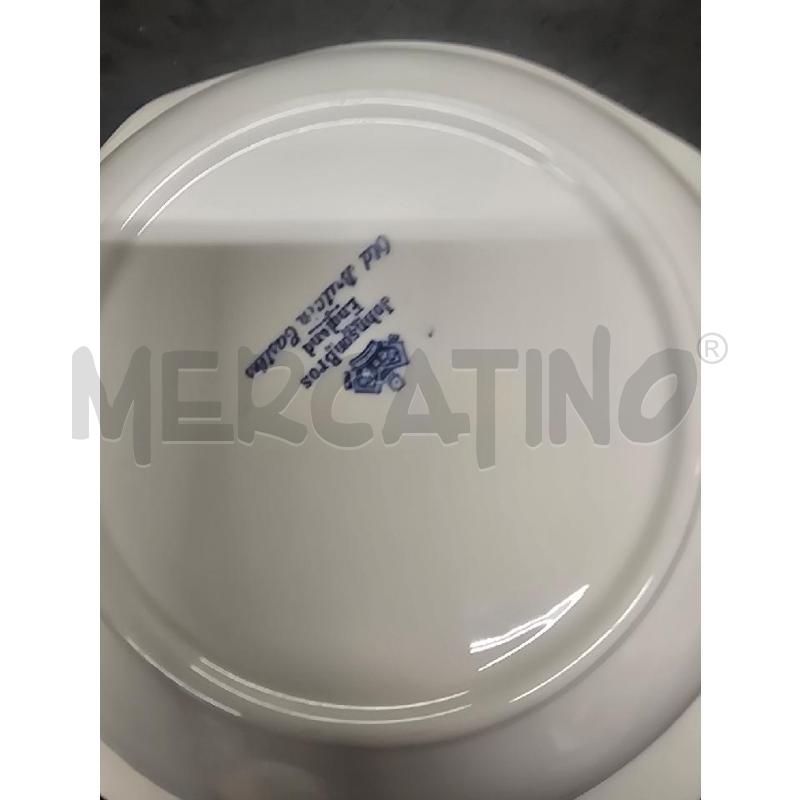 CENTROTAVOLA BIANCO FIGURA CASTELLO DECORO BLU | Mercatino dell'Usato Acerra 3