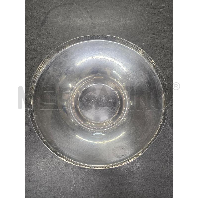 CENTROTAVOLA SILVER BORDO FORATO VEMI | Mercatino dell'Usato Acerra 1