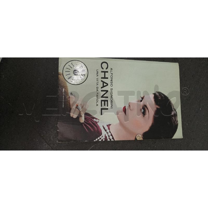 CHANEL  | Mercatino dell'Usato Acerra 1