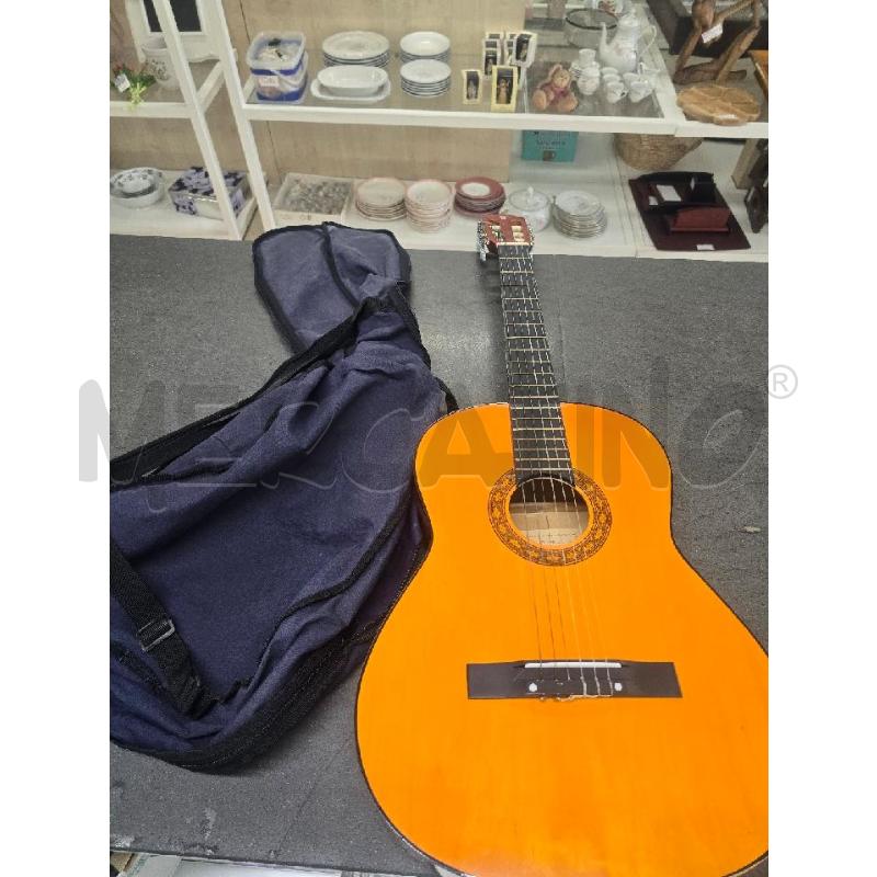 CHITARRA EKO CS-10 CON CUSTODIA | Mercatino dell'Usato Acerra 1