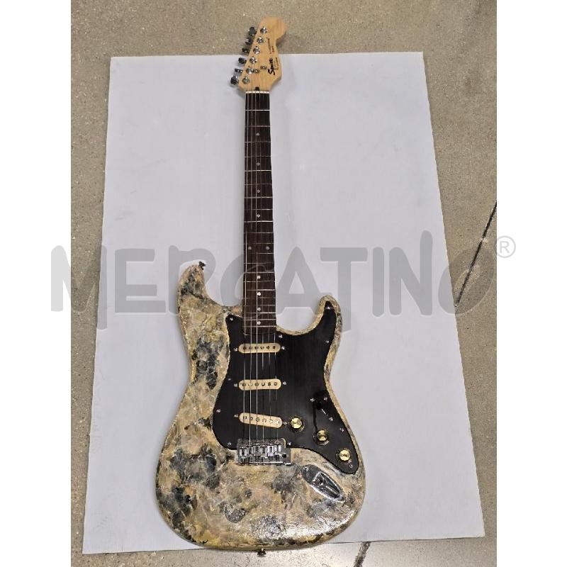 CHITARRA FENDER CASTOM+FODERA  | Mercatino dell'Usato Acerra 1