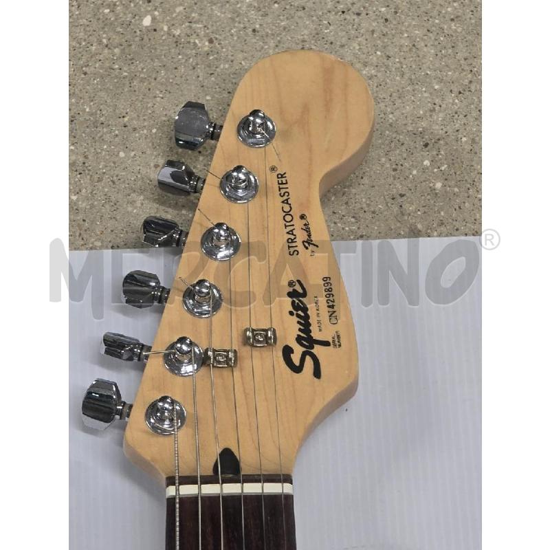 CHITARRA FENDER CASTOM+FODERA  | Mercatino dell'Usato Acerra 2