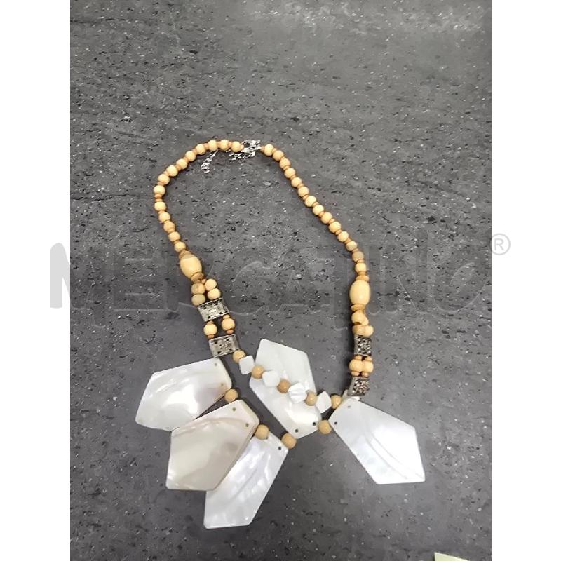 COLLANA BEIGE BIANCO | Mercatino dell'Usato Acerra 1