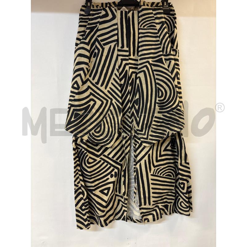 COMPLETO DONNA CAMOMILLA CARDIG+GONNA BEIGE NERO | Mercatino dell'Usato Acerra 1