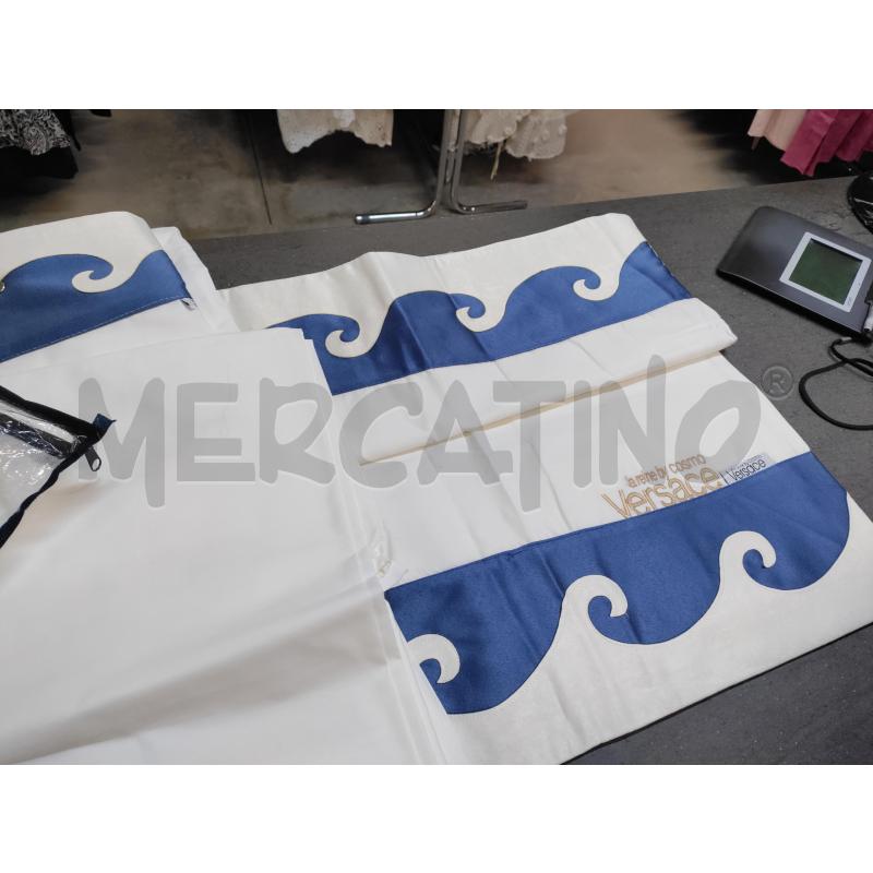 COPRI LETTO MATRIMONIALE+LENZUOLA BEIGE BLU | Mercatino dell'Usato Acerra 1