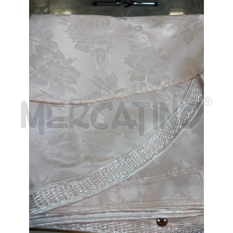COPRI LETTO ROSA CHIARO CON FIORI | Mercatino dell'Usato Acerra 1