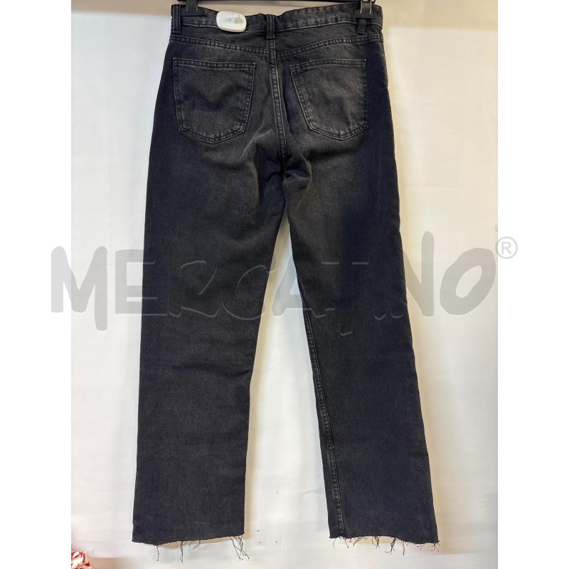 JEANS DONNA BERSHKA NERO | Mercatino dell'Usato Acerra 2